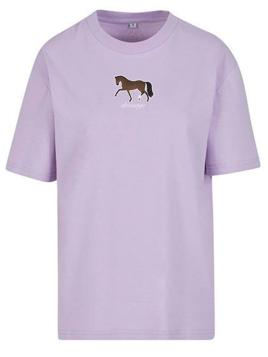 Bawełniana koszulka dla Koniary z haftem "DRESSAGE" Oversize - HORSEY - Lilac